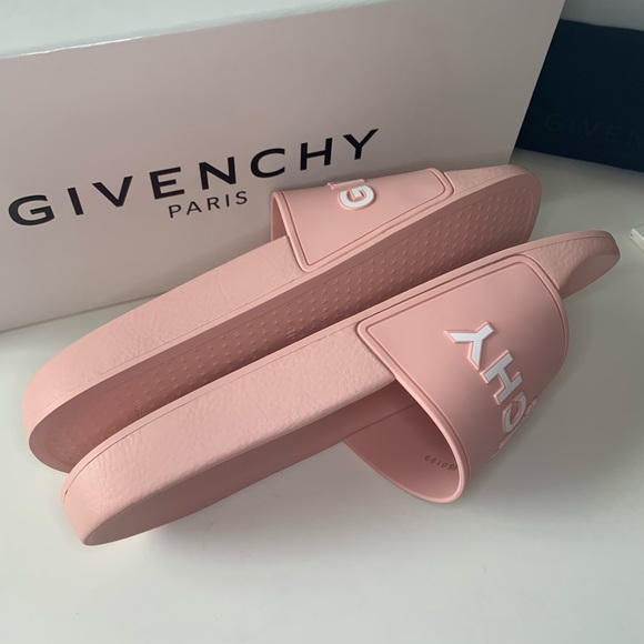 Givenchy Pink Logo Rubber Slides Sandals - Picture 4 of 8